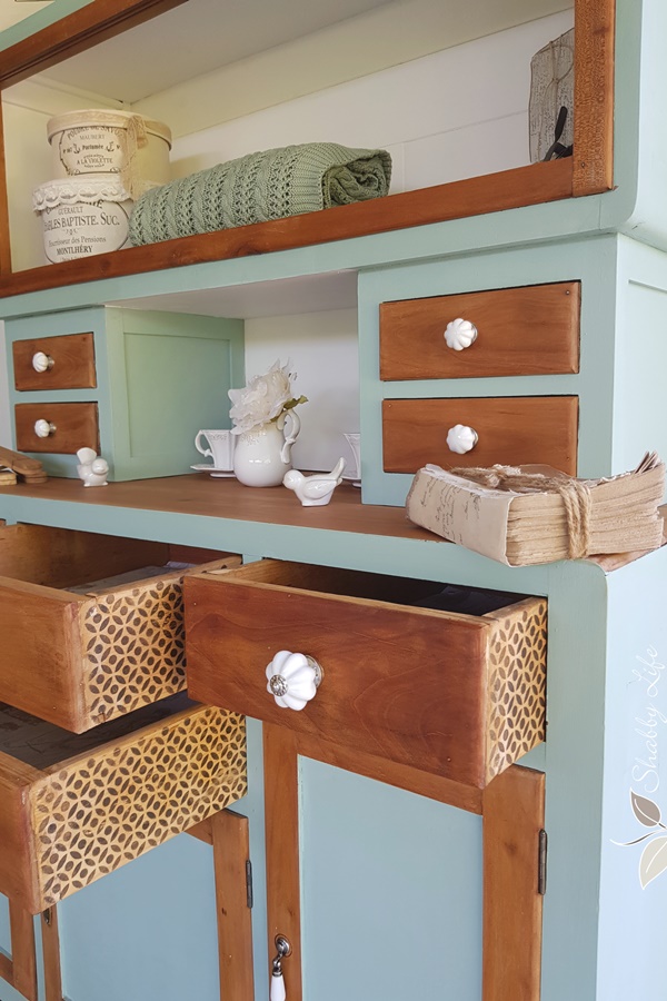 Restyling di una credenza anni 50 Shabbylife