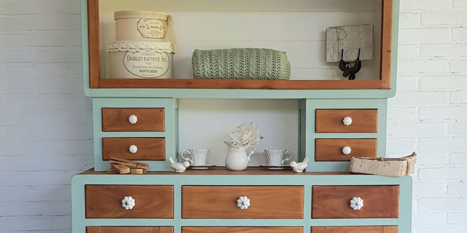 Restyling di una credenza anni 50 Shabbylife